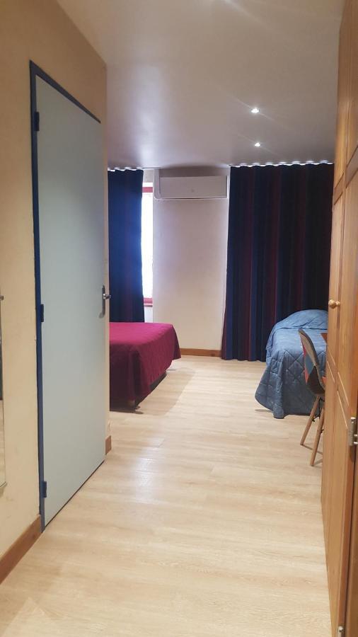 Hotel Le Bilboquet Le Puy-en-Velay Esterno foto